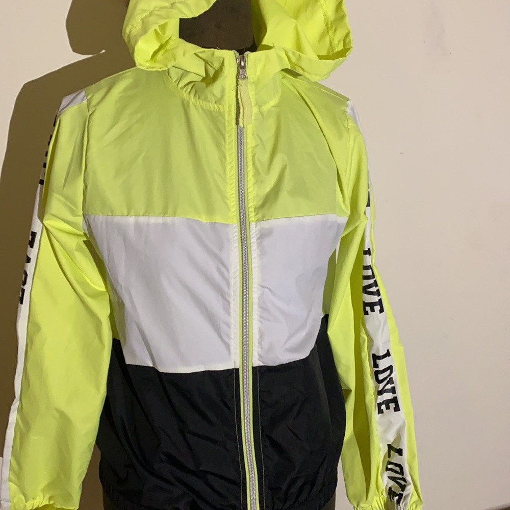 Zip Up Spring Coat - Picture 3 of 4